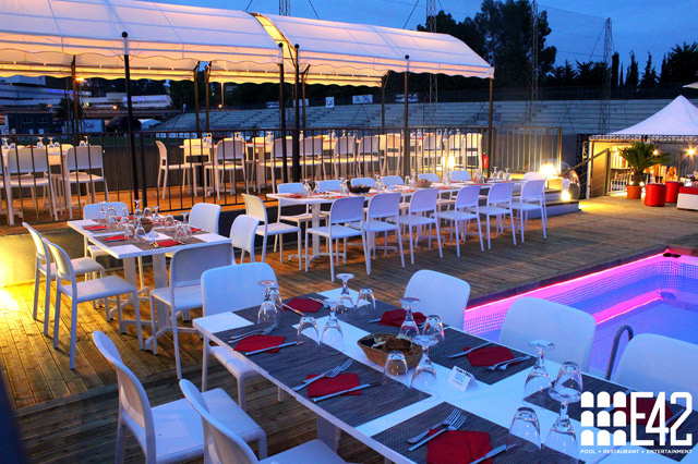 Feste di compleanno E42 Roma: il party a bordo piscina